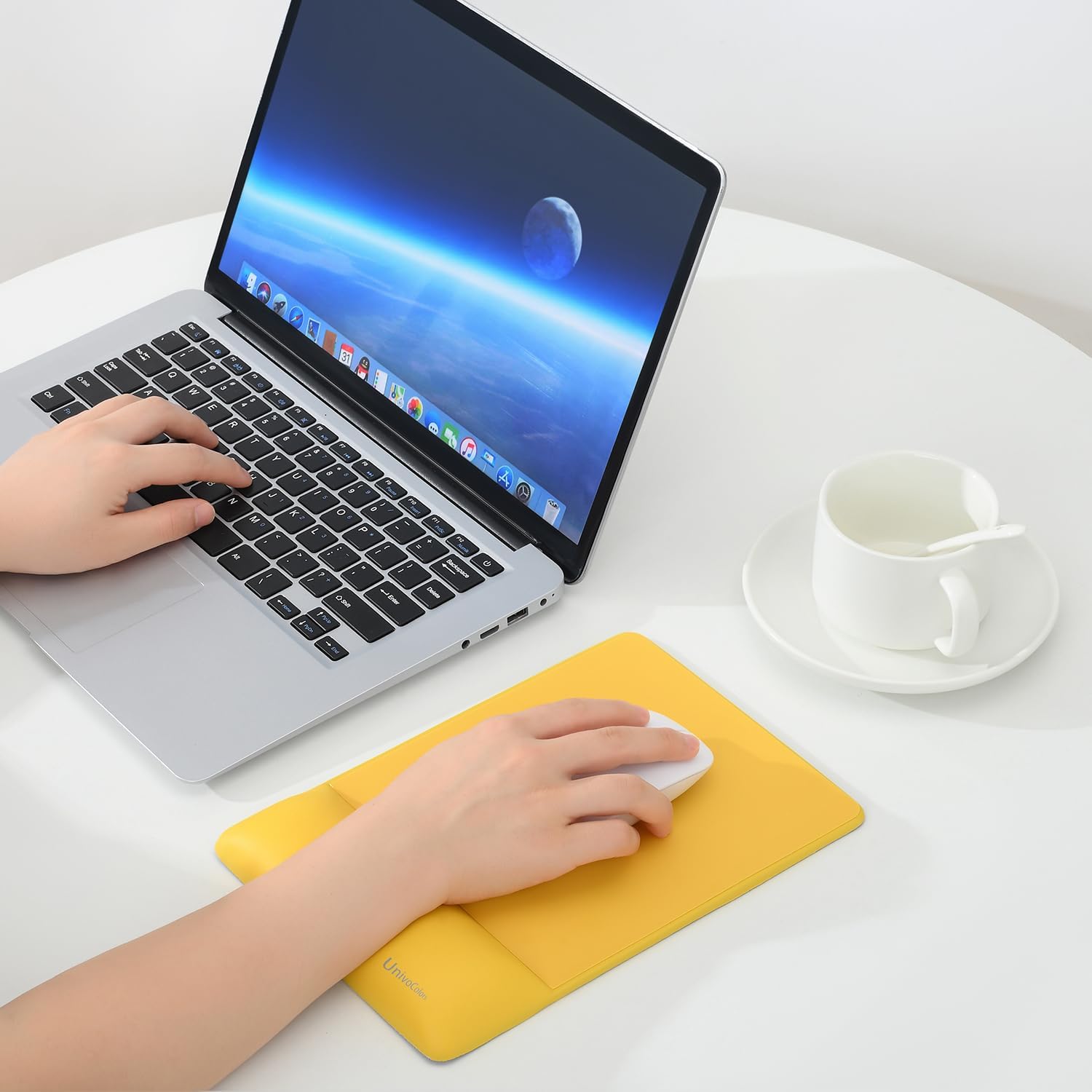 UnivoColors Design-Wave Set of Keyboad Wrist Rest & Mouce Pad,Artificial Sheepskin+Memory Foam+Ergonomic+Anti-Slip Gel, Resilience Support During Work and Gaming,Keyboard Accessory,White 32 614j73o8z4L. AC SL1500 - northernschoolofshiatsu.co.uk