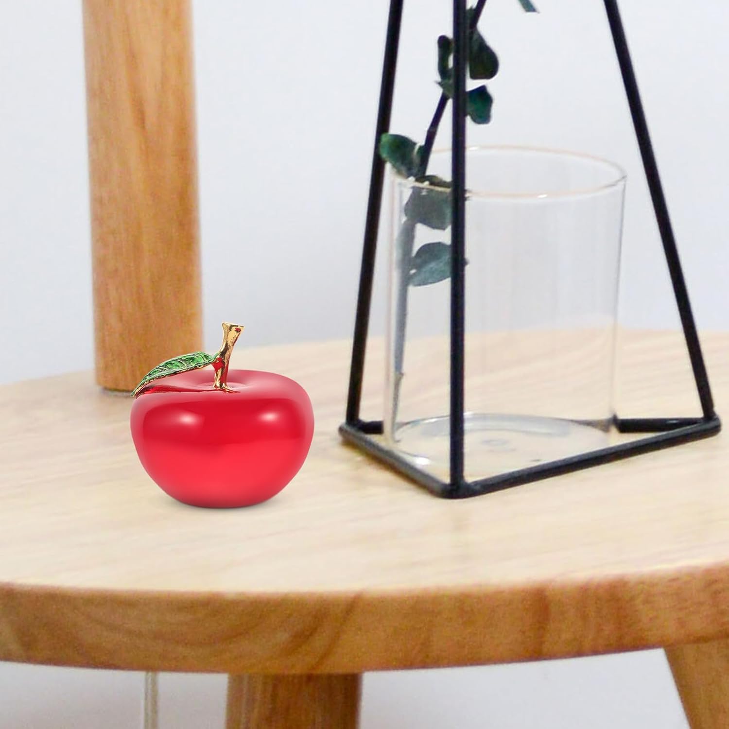 Alipis Crystal Apple Paperweight - Elegant Red Glass Figurine for Home Decor and Office Decoration for Christmas and Special Occasions 8 - northernschoolofshiatsu.co.uk