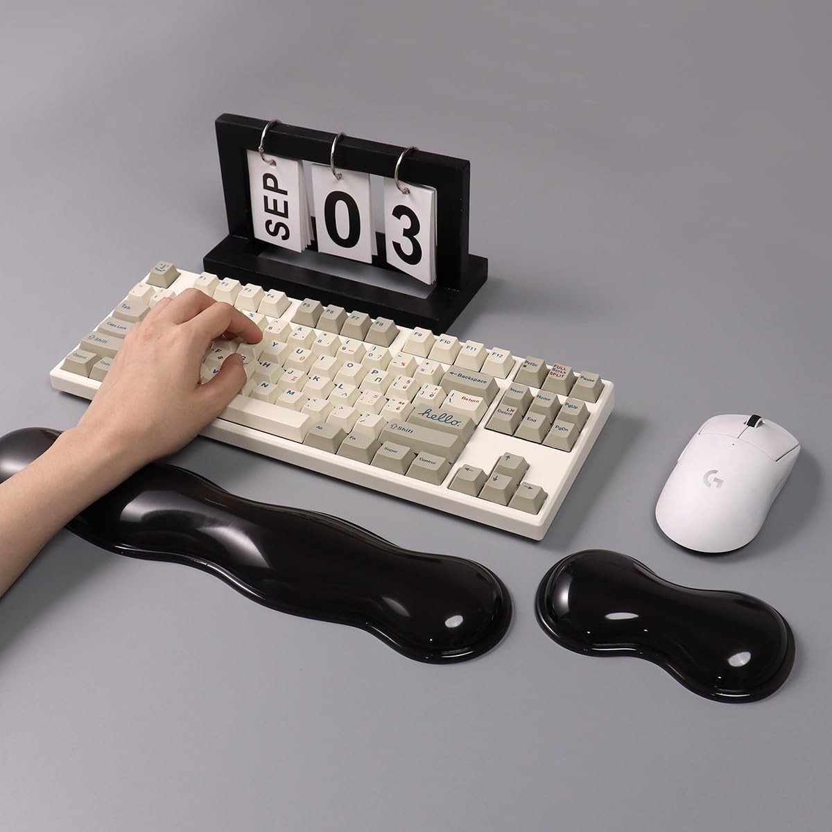 Clear Gel Wrist Rest for Keyboard and Mouse, White Silicone Keyboard Wrist Rest Set, Cute Ergonomic Wrist Rest for Keyboard 60%/75%(White) 98 61sLfinvsyL. AC SL1200 - northernschoolofshiatsu.co.uk