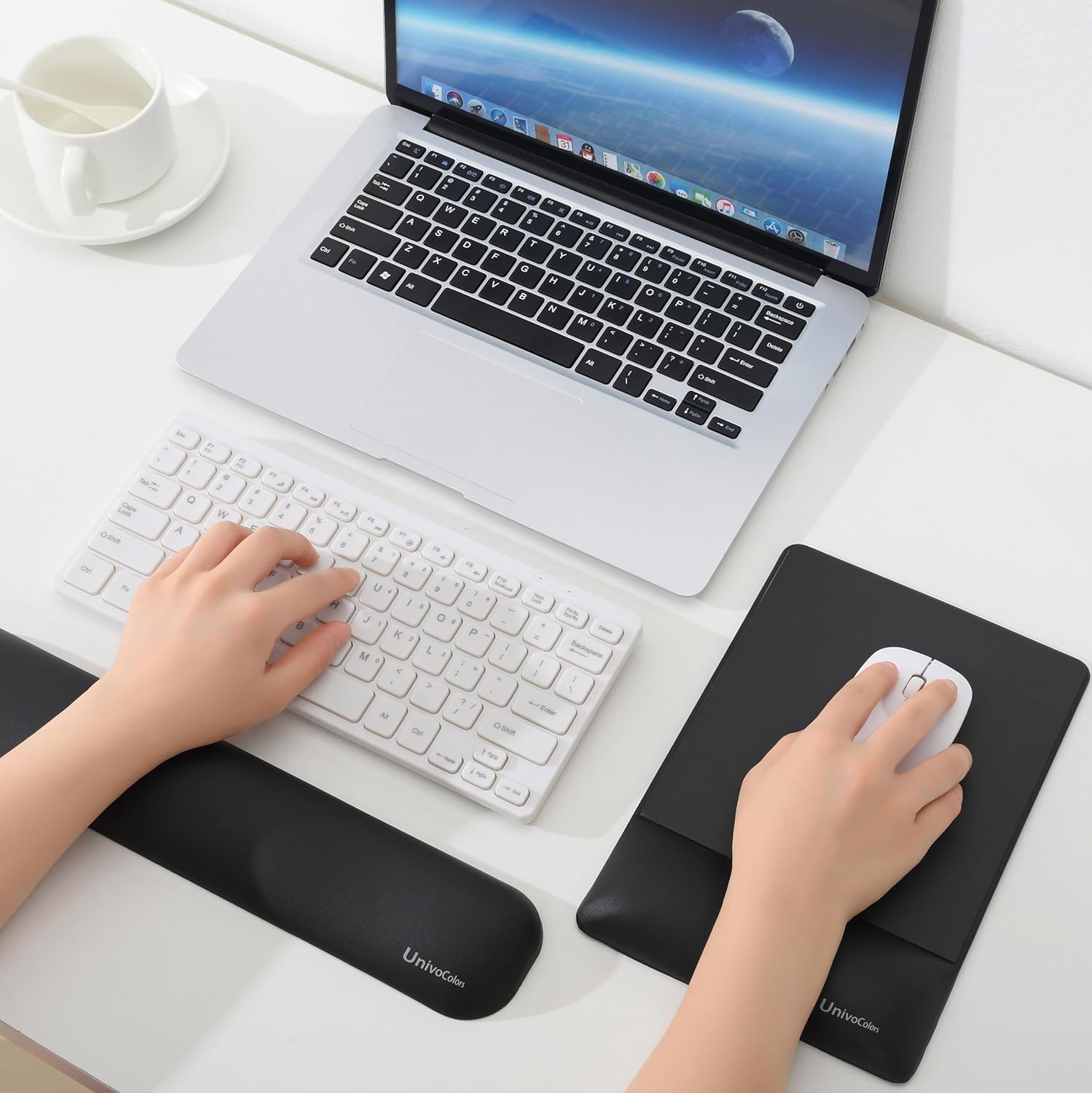 UnivoColors Design-Wave Set of Keyboad Wrist Rest & Mouce Pad,Artificial Sheepskin+Memory Foam+Ergonomic+Anti-Slip Gel, Resilience Support During Work and Gaming,Keyboard Accessory,White 105 81 f907eQrL. AC SL1500 - northernschoolofshiatsu.co.uk