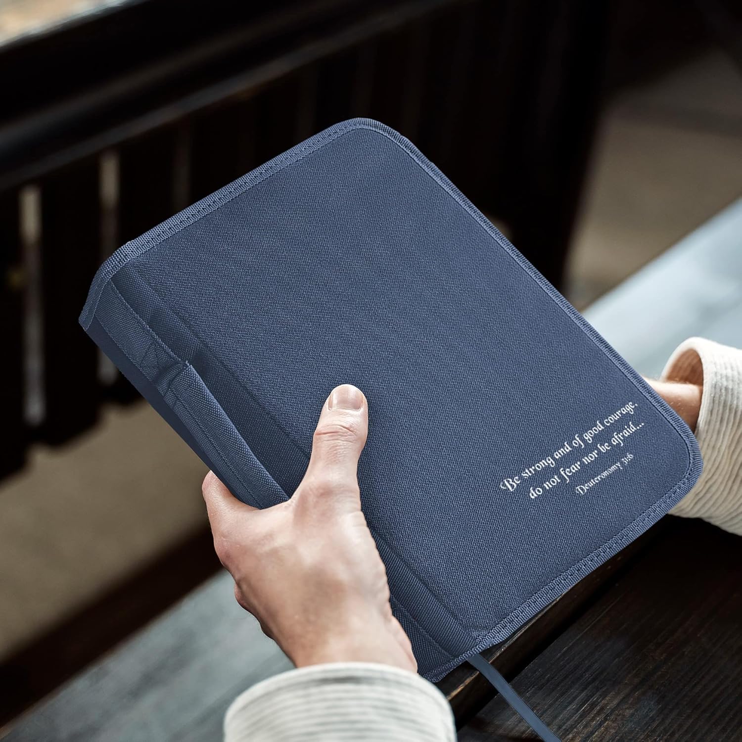 DEHITE Bible Cover Case for Women – Bible Carrying Bags Medium & Large Sizes – Pen Slots – Premium Fabric 43 813gXQHajwL. AC SL1500 - northernschoolofshiatsu.co.uk