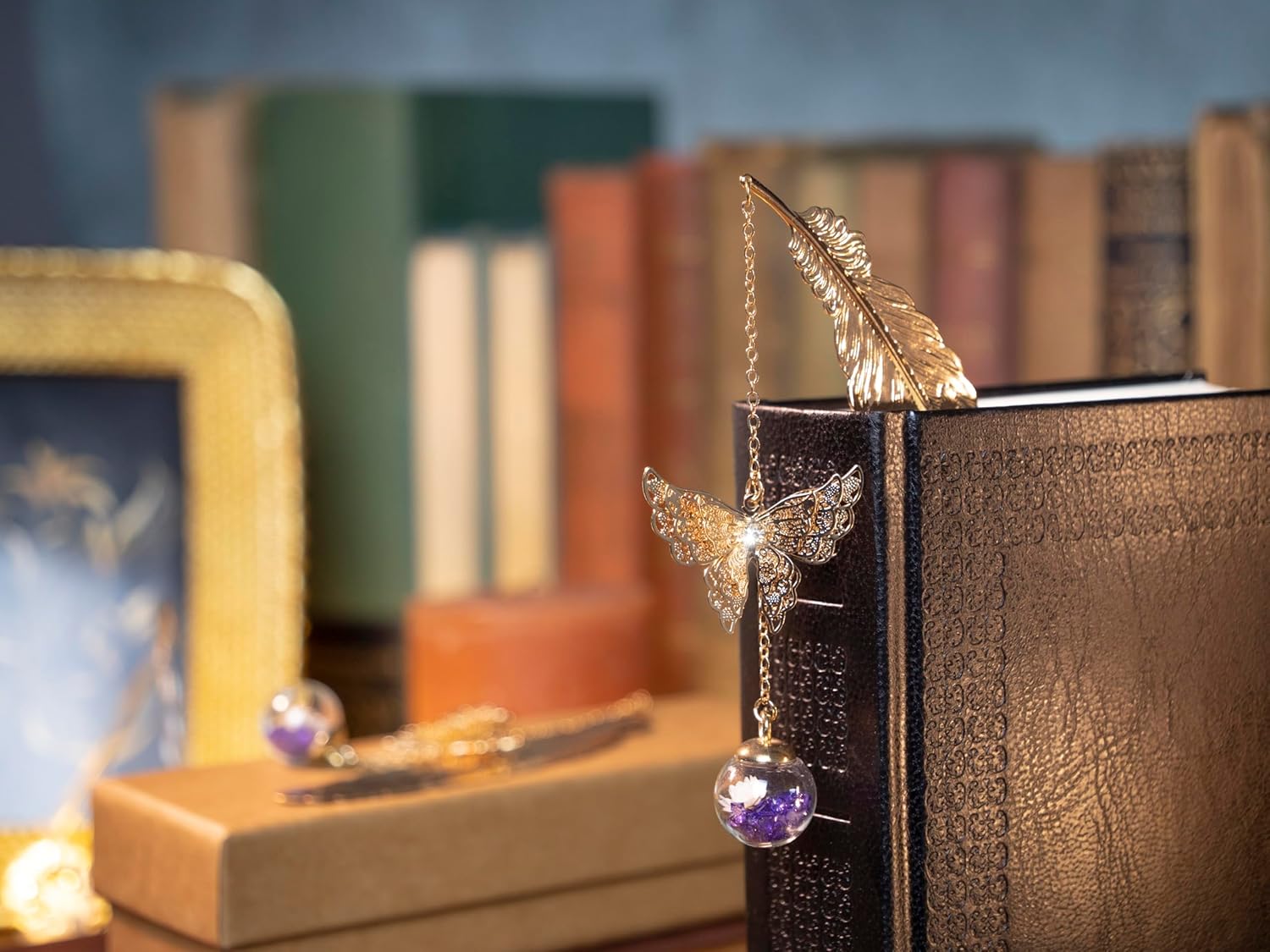 Toirxarn Gold Feather Bookmark with Butterfly Charm - Elegant Bookmarks for Women, Book Lovers, Teacher Appreciation, Stocking Stuffers, Unique Birthday Gifts 2 816DasgpGUL. AC SL1500 - northernschoolofshiatsu.co.uk