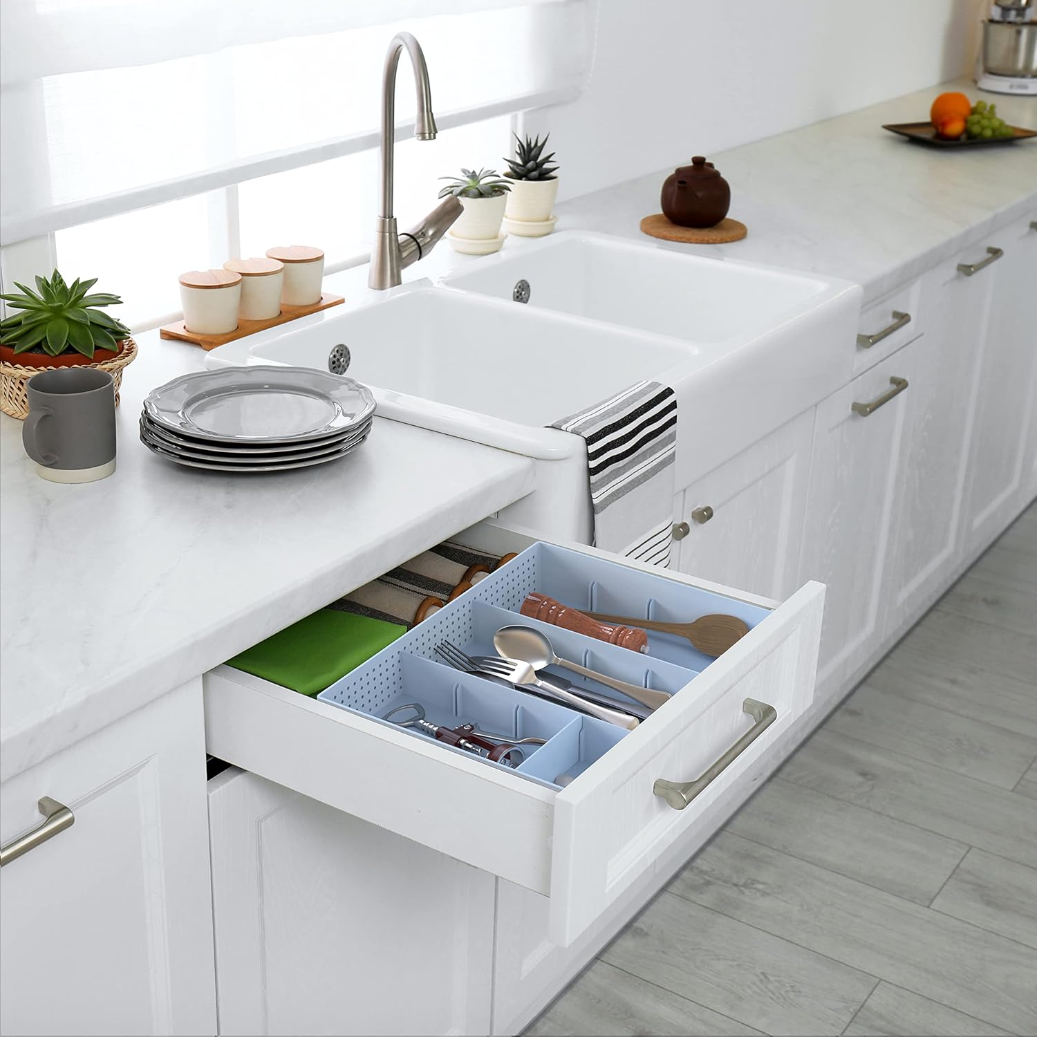Simple Houseware Drawer Organizer Tray with 9 Adjustable Compartments, Black 7 81g4elqTc9L. AC SL1500 - northernschoolofshiatsu.co.uk